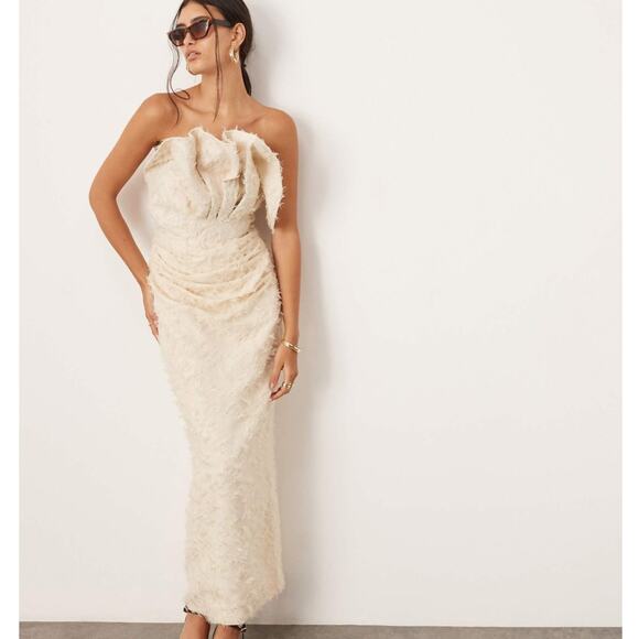 NWT ASOS Edition Cream Textured Bandeau Drape Maxi Dress Size 8 Formal Gown - Picture 1 of 11